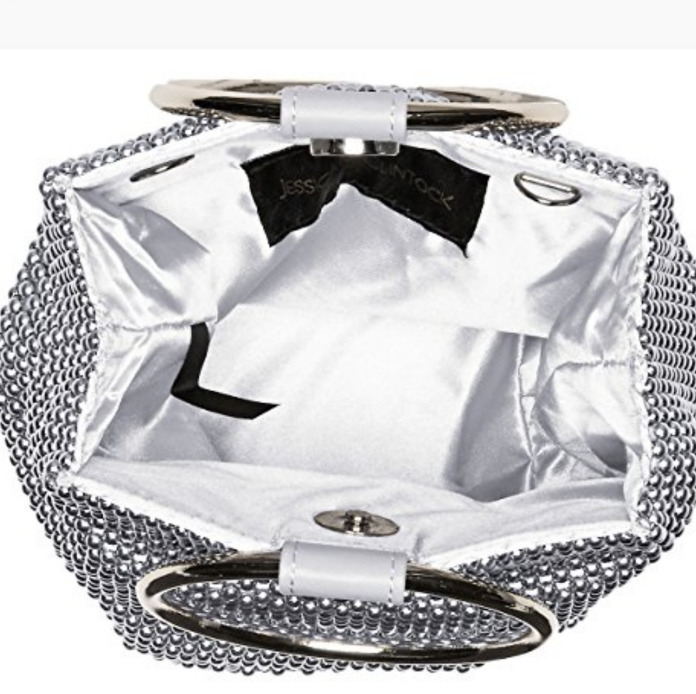 Elegant Silver Women's Handbag - Picture 4 of 12